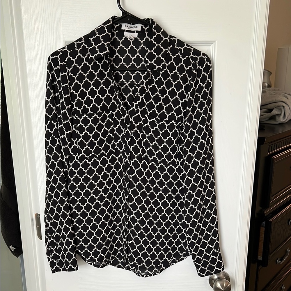 Express Black and White Long Sleeve Button Down Shirt